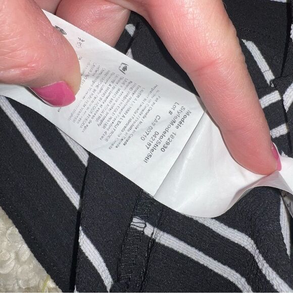 Joseph Ribkoff shirt size 6 - Picture 6 of 9